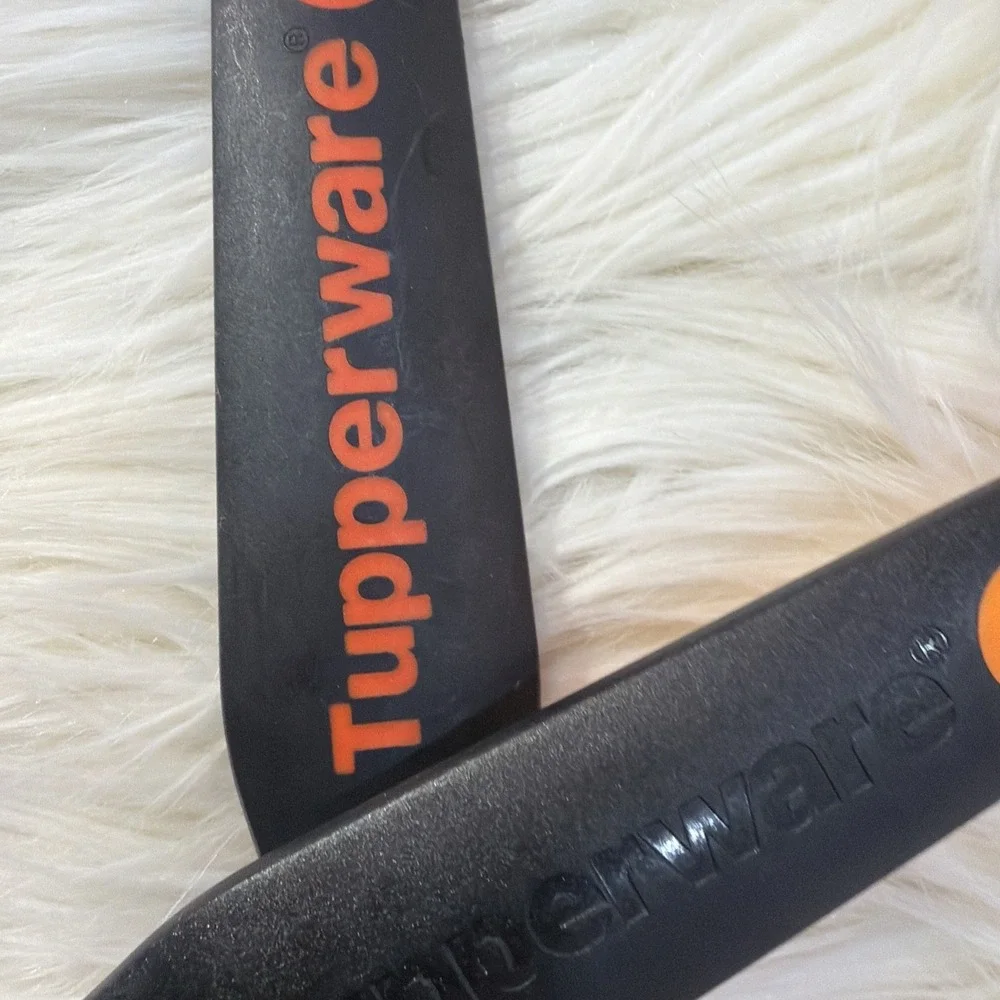 Tupperware Chef Series serving ladle And Scraper 8700-  647oa Black And Orange